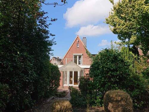 Blick aus dem Garten - 