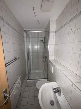 PHOTO-2025-11-27-09-19-53_9 - Etagenwohnung mit 38,40 m² in Zwickau zur Miete