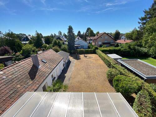 Blick aufs Grundstück - 