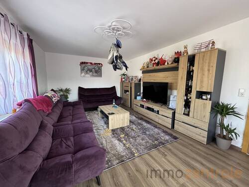 86AB0497-BB72-42F3-AB59-158053E0CE3D_1_105_c - 