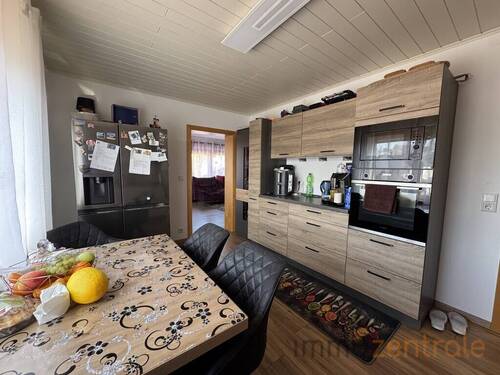 3279DFF2-94B0-4786-970F-E2EB7E4668C7_1_105_c - 