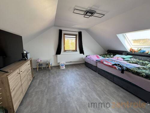 4836C3C4-B10A-49DF-B73A-34CC1FB740B8_1_102_o - 