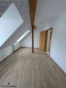 Schlaf-/Arbeits-/Kinderzimmer - 