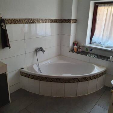 Eckbadewanne - 
