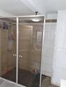 Dusche unten sehr groß - 