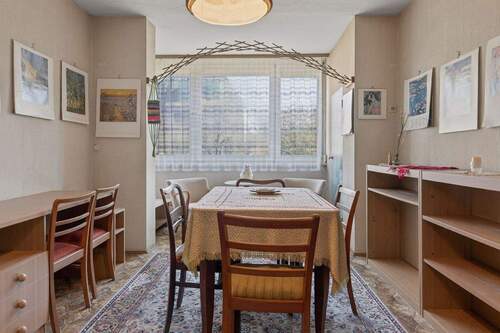 Esszimmer Erdgeschoss - 7 Zimmer Doppelhaushälfte in Karlsruhe