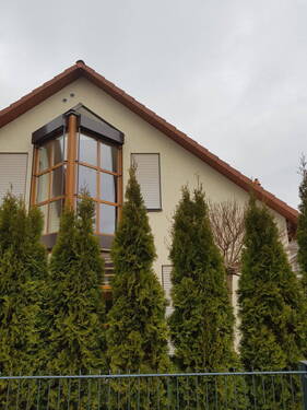 Süd - Attraktives Einfamilienhaus mit Whirpool in ruhiger und zentraler Lage von Büdingen