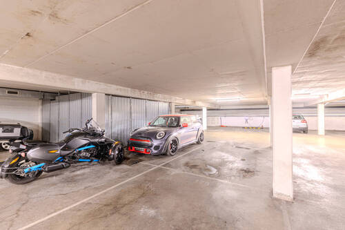 Garage - 