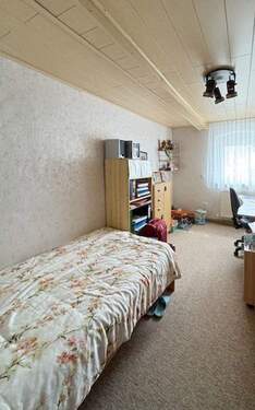 Zimmer im Obergeschoss - 