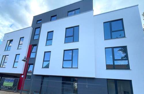 Außenansicht (Bauphase) - 3 Zimmer Etagenwohnung in Bad Doberan