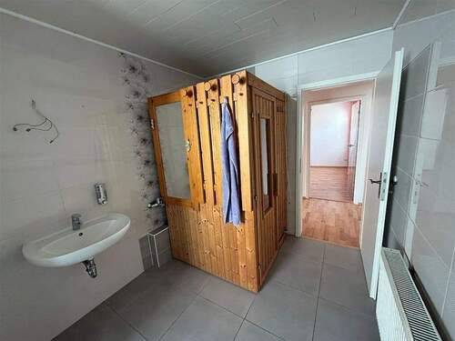 Tageslichtbad mit Sauna - 