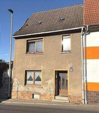 Außenansicht - Stadthaus in Hettstedt - 30.000,00&nbsp;EUR Kaufpreis, ca.&nbsp; 90,00&nbsp;m&sup2;&nbsp;Wohnfl&auml;che
