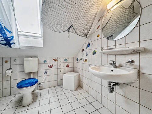 Badezimmer Dachgeschoss - 