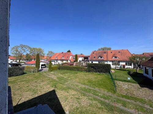 Blick vom Fenster des Bestandsobjektes auf das Grundstück - Grundstück in Ostseeheilbad Zingst