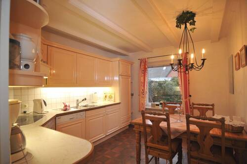 Küche - Einfamilienhaus mit 221,10 m&sup2; in Sylt zum Kaufen