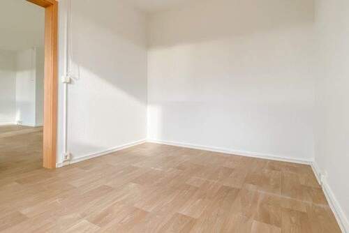 Muster Schlafzimmer_Blick vom Fenster - 