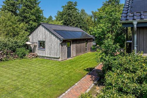 Garage mit Indach-Solar - 