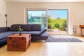 Wohnzimmer - 5 Zimmer Einfamilienhaus zum Kaufen in Kollmar