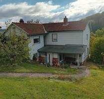 Kuscheliges Haus im Grünen - 237.000,00 EUR Kaufpreis, ca.  90,00 m² Wohnfläche in Coburg (PLZ: 96450)