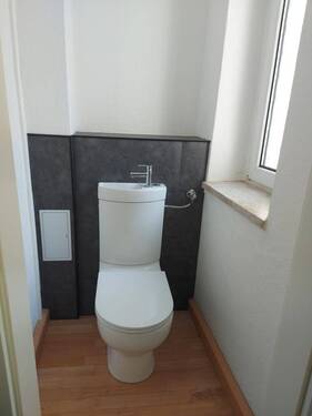 WC oben - 2 Zimmer Etagenwohnung in Gera