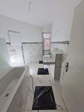 Bad mit Du. + Wanne - 