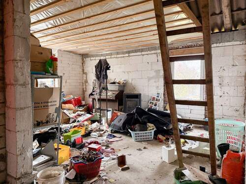 Weiteres Wohnzimmer entkernt - 