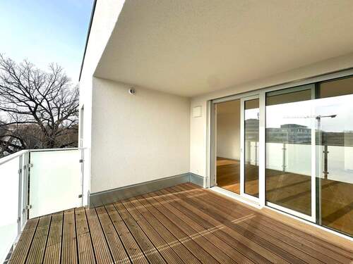 Balkon - Etagenwohnung mit 115,00 m&sup2; in Leipzig zum Kaufen