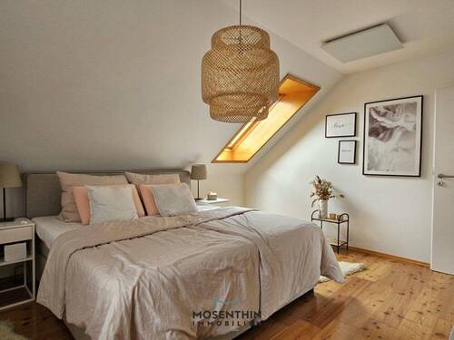 Schlafzimmer im DG - 