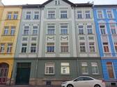 Ansicht Haus - Komplett frisch renovierte 2 Zi-Whg. mit Einbauküche und Balkon im 3.OG