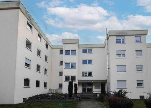 Haus - Vor den Toren von AMG: eine 3-Zi. ETW mit Südbalkon in ruhiger Lage von Steinheim