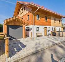 schöne, moderne Landhaus-Neubau Doppelhaushälfte bei Bad Tölz - Greiling