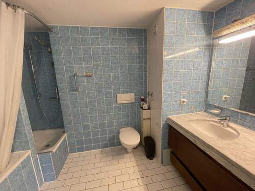 Dusch und Wannenbad - 