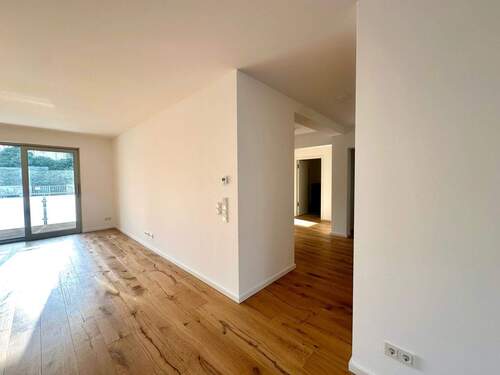 Wohnbereich Flur - 5 Zimmer Etagenwohnung in Leipzig