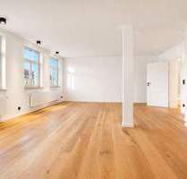** Altbauwohnung mit 4 Zimmern, hohem Wohnkomfort & toller Aussicht ** - Nürnberg St Johannis