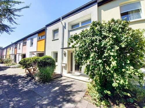 Seitenstraße Haus - 4 Zimmer Reihenmittelhaus zum Kaufen in Köln-Porz