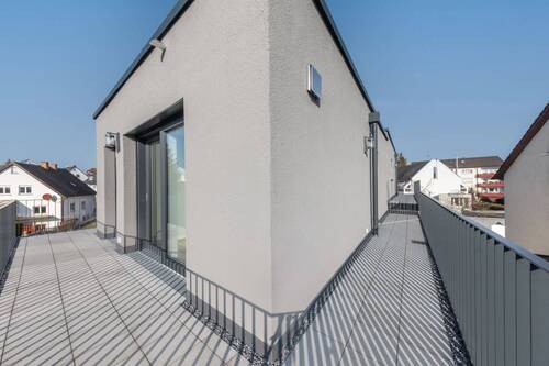 Umlaufende Terrasse - 