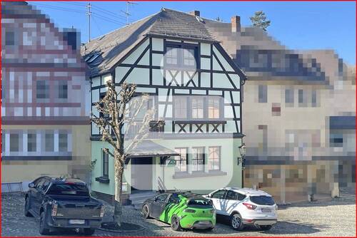 Ansicht - Sehr gute Lage im Zentrum - dafür steht dieses Stadthaus!