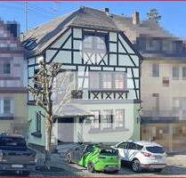 Sehr gute Lage im Zentrum - dafür steht dieses Stadthaus! - Ludwigsstadt