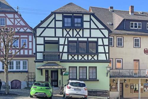 Ansicht - 4 Zimmer Mehrfamilienhaus, Wohnhaus in Ludwigsstadt