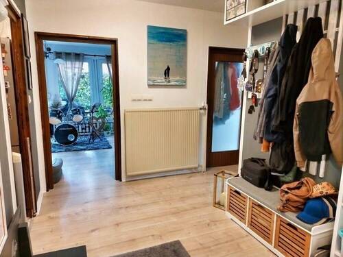 Flur - Einfamilienhaus mit 126,00 m² in Hennickendorf zum Kaufen