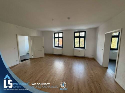 Wohnzimmer - 2 Zimmer Etagenwohnung in Hüselitz