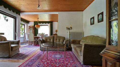 EG Wohnen/Essen - 6 Zimmer Einfamilienhaus in Lauf