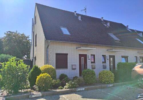 Hausansicht - 2 Zimmer Etagenwohnung in Grömitz