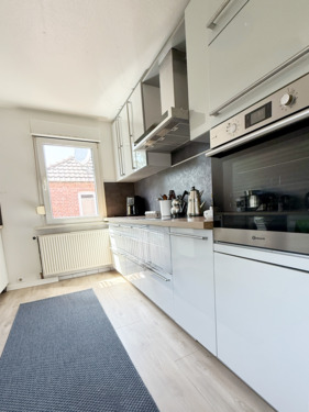 Moderne Einbauküche - Etagenwohnung mit 99,00 m² in Sindelfingen zum Kaufen