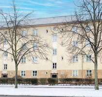 Bezugsfrei: Möblierte 2-Zimmer-Wohnung mit Einbauküche und Balkon - Berlin Plänterwald