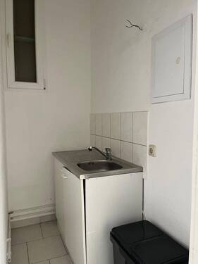 neu (5) - 