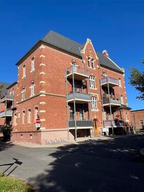 Außenansicht - 7 Zimmer Etagenwohnung zum Kaufen in Torgau