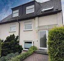 Charmante Dachgeschosswohnung im 3-Familienhaus mit großem Sonnenbalkon und unverbaubarem Weitblick - Hagen Wehringhausen
