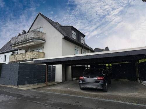 Carport - 3 Zimmer Etagenwohnung zum Kaufen in Hagen