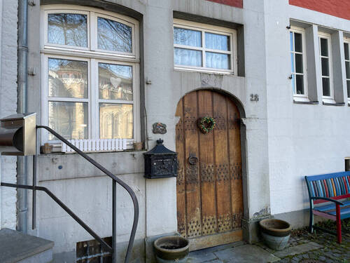 Hauseingang - 5 Zimmer Reihenmittelhaus zum Kaufen in Aachen